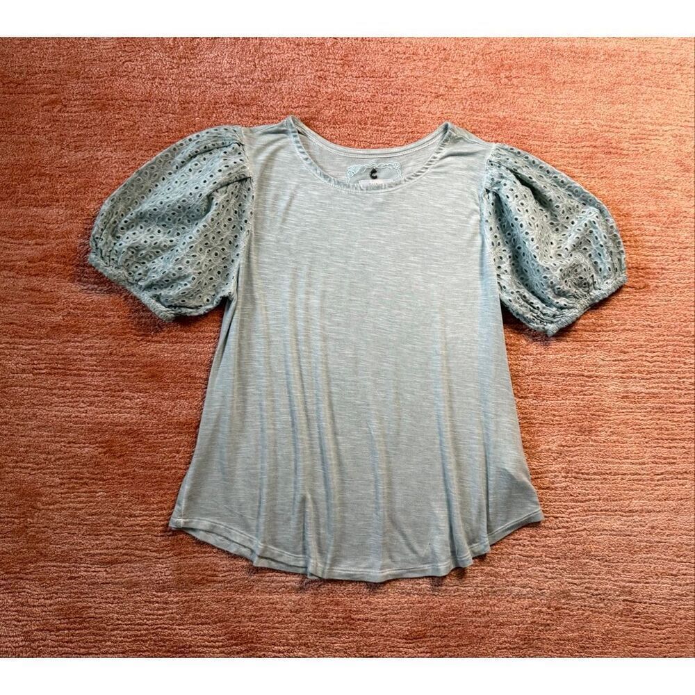 Cupio Light Green Puff Sleeve Top Size L Eyelet Cotton Sleeves